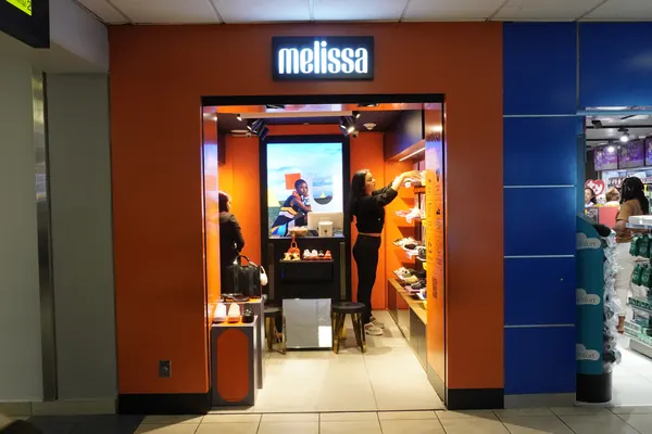 Melissa, South Pier, Satellite: storefront