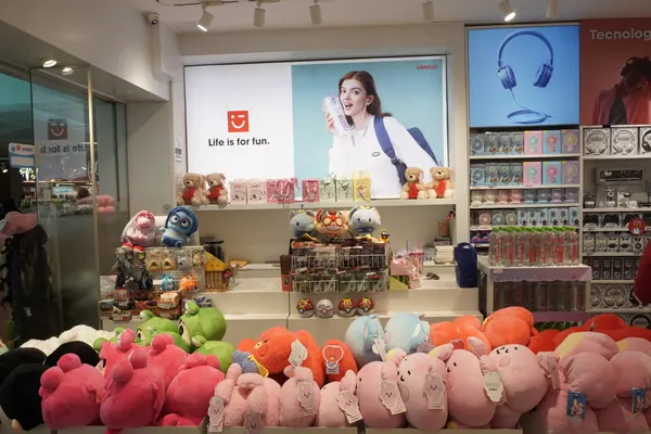 Miniso, Store 2: products