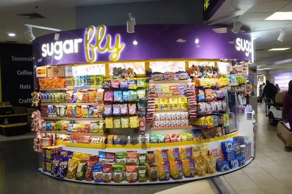 Sugar Fly, Capilla: storefront