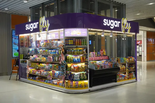 Sugar Fly, Terminal 2: storefront